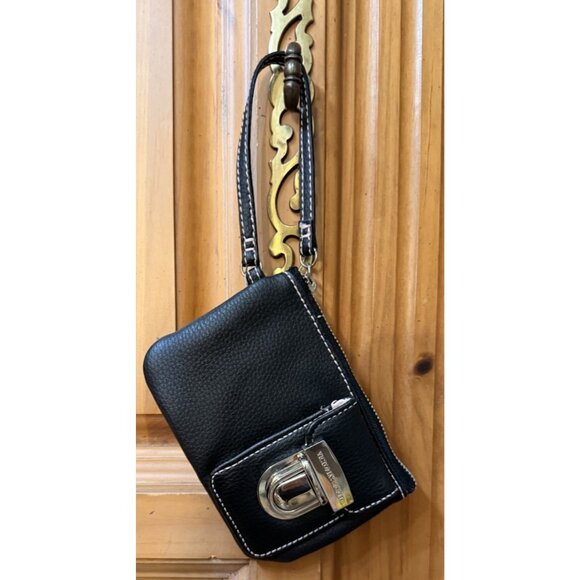 Victoria's Secret Handbags - Y2K Style‎ Victoria’s Secret Small Black Clutch Purse w/Buckle Pink Stitching